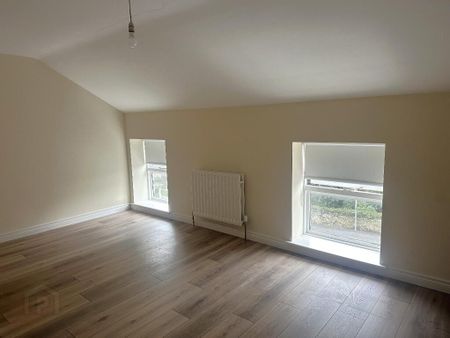 25 Sandys Street, Newry, BT34 1EN - Photo 2