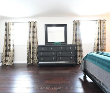 6 TRUSCOTT AVENUE - Photo 6