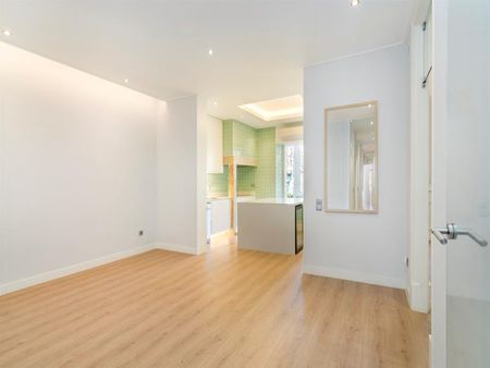 Apartamento T4 em Lisboa - Photo 2