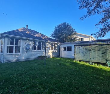 29 Uxbridge Street, Redwood - Photo 1