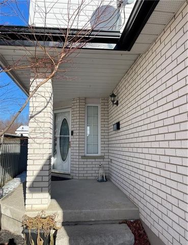 For Lease - 28 GREGG Court Unit# Upper, Kitchener, Ontario - Photo 3