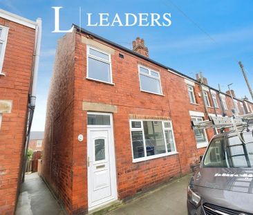 3 bedroom terraced house to rent - Photo 2