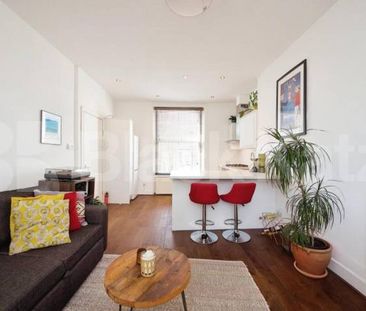 Amazing recently refurbished and spacious 1 bed on a premier rd in ... - Photo 2