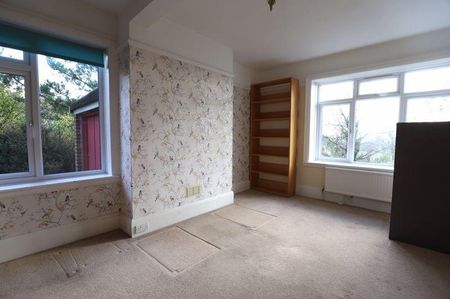 5 bedroom detached house to rent - Photo 4