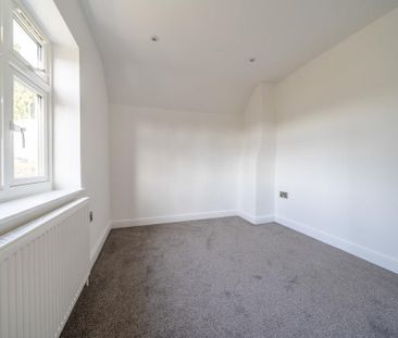 3 bedroom detached house to rent - Photo 5