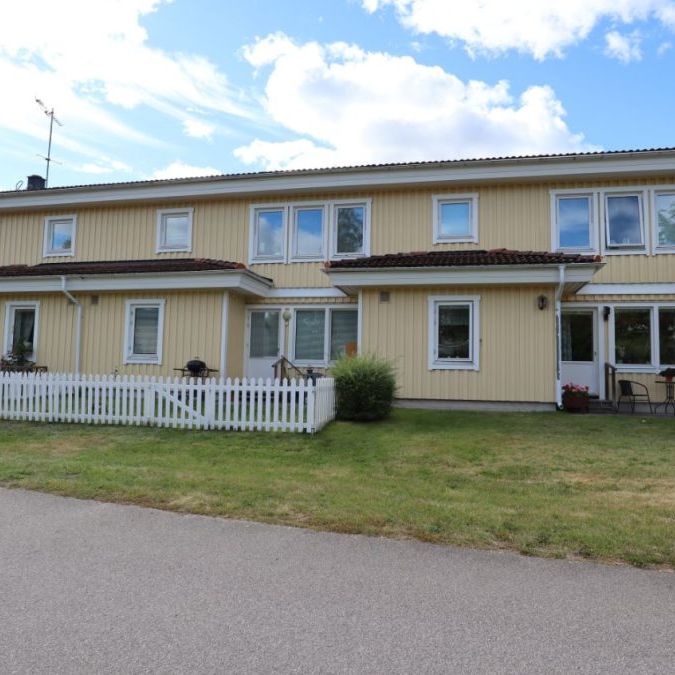 Hagvägen, Finspång - Photo 1