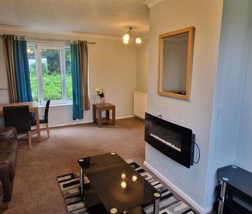 3 bedroom terraced house to rent - Photo 3