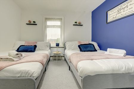 3 Bed End Terrace, Tomson Avenue, CV6 - Photo 3