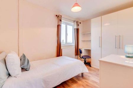 Westgate Close, Canterbury, CT2 - Photo 4