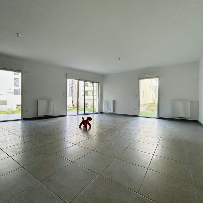 Résidence les Allées Blatin T5 avec 3 chambres, terrasse et - Photo 1