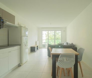 Location Appartement 3 pièces 57m² ANGERS 49100 - Photo 3