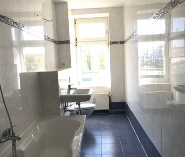 2 Raum Wohnung mit Tageslichtbad und Balkon - Foto 2