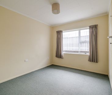 4 Bedroom Classic on Seddon St ! - Photo 2