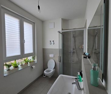 1650€ Warm - Modernes möbliertes Apartment in Hamburg für 2 Jahre - Photo 1