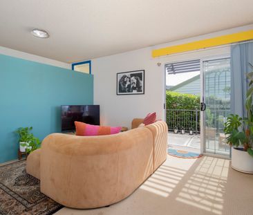 1/18 Hillview Crescent, The Hill NSW 2300 - House For Rent | Domain - Photo 2