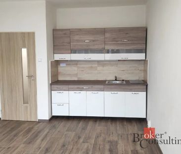 Pronájem bytu 1+kk 31 m² - Photo 1