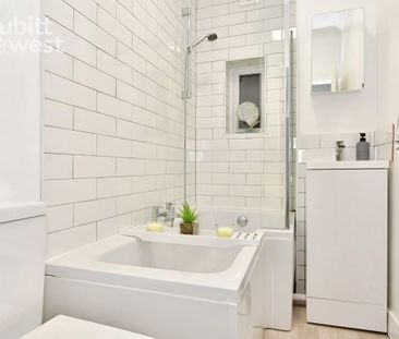 2 bedroom maisonette to rent - Photo 4