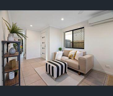 1/4 Angela Way, Pimpama, Qld 4209 - Photo 4