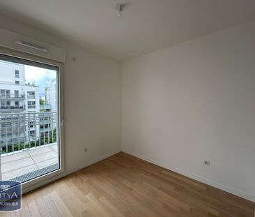 Location Appartement 4 pièces 75m² RUEIL MALMAISON 92500 - Photo 4