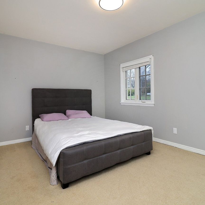 For Lease - 222 Alscot Crescent, Oakville, Ontario - Photo 1