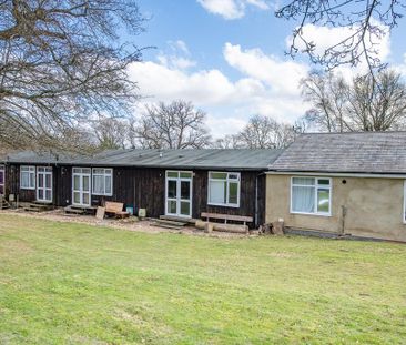 Studio to rent - Photo 6