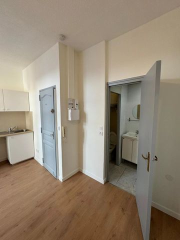 Location Appartement 2 pièces 22m² MARSEILLE 5ème - Photo 4