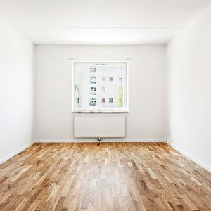 Lättingebacken 34, Tensta - Foto 2