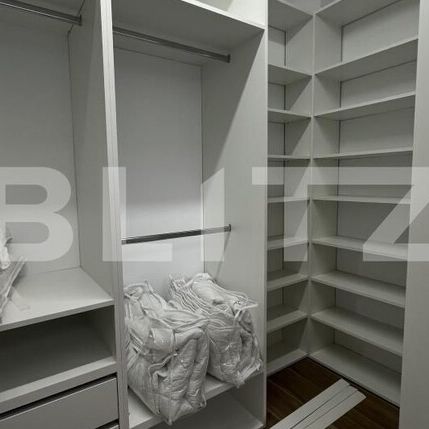 Apartament cu 2 camere, 57 mp, parcare, zona Vivo - Photo 1