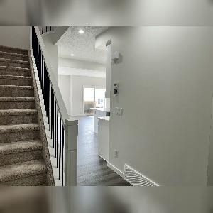 4 Bed 3 Bath Dbl Garage Upper Suite Maple Crest - Photo 2