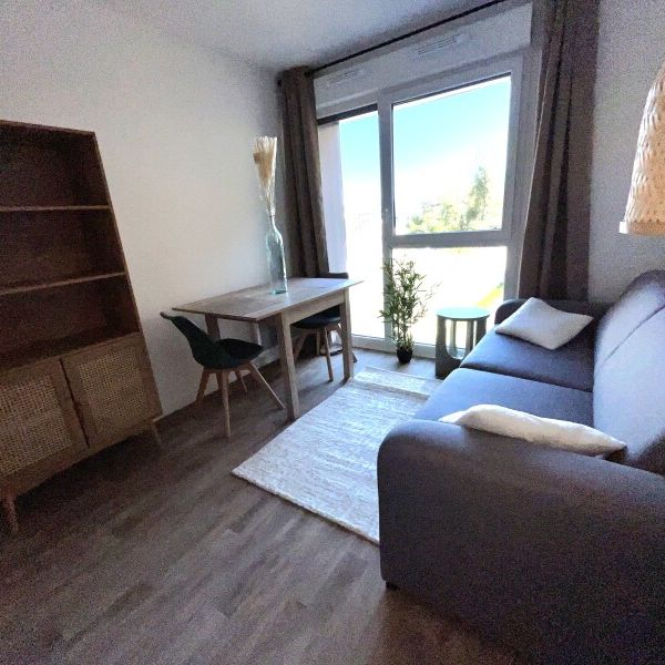 Location Appartement 1 pièce 20m² MERIGNAC 33700 - Photo 1