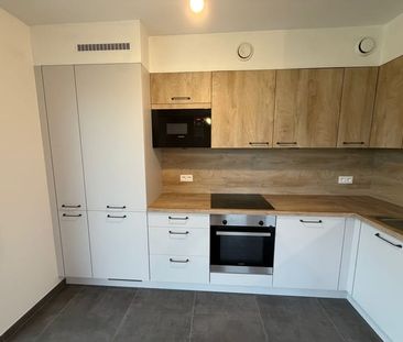 Appartement te huur - Photo 2