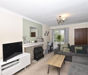 3 bedroom detached house to rent - Photo 6