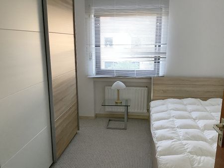 Family Place - Reihenhaus in Köln Porz - Photo 3