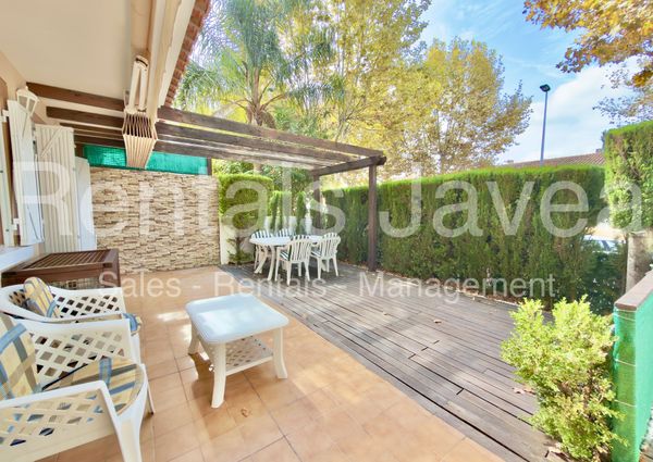 Ground floor apartment for long term rental Javea Arenal