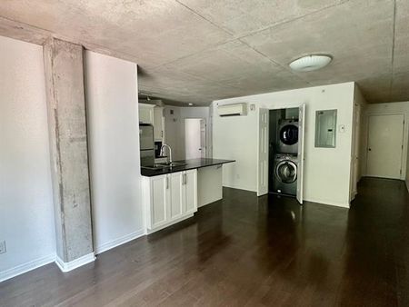 1235 Rue Bishop - Photo 2