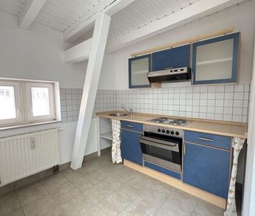 Gemütliche Dachgeschosswohnung in einer Zwickauer Altbauvilla - Photo 2