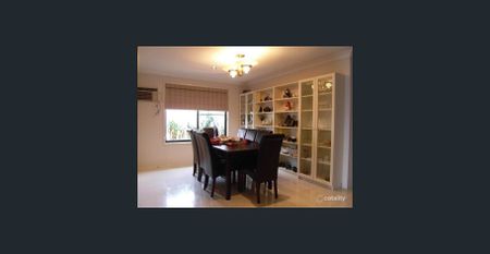 Sweet House in the heart of Parklea for Rent - Photo 4