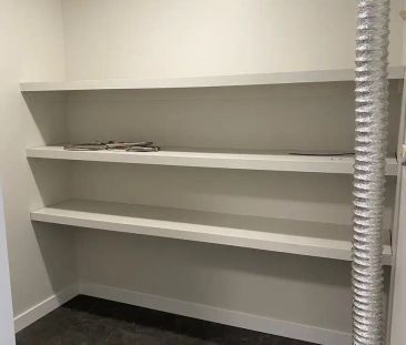 Lockwood Place — 1 Bedroom - Photo 5