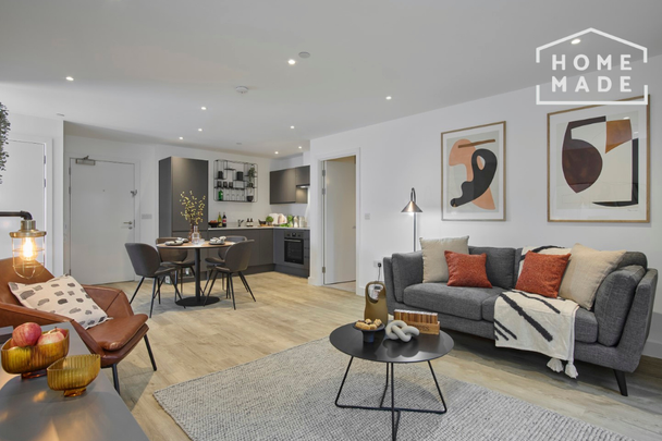 2 bedroom flat to rent - Photo 1