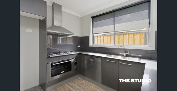 Modern 2-Bedroom Granny Flat in the Heart of North Kellyville - Photo 1