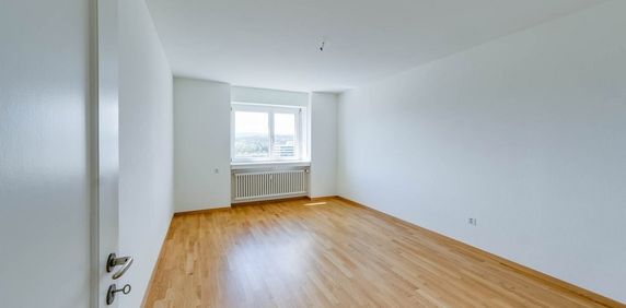 Gemütliche 2.0 Zimmer-Wohnung in belebtem Quartier - Photo 2