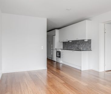 Lomvägen, Sollentuna - Photo 2