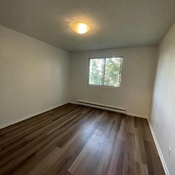 2 CH - 1 SDB - Gatineau - $1,595 /mo - Photo 1
