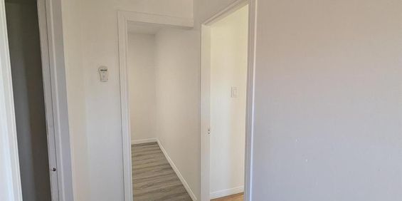Immeuble - 5891-5901 Boulevard Bourque 3 1/2 + à Louer - Photo 3