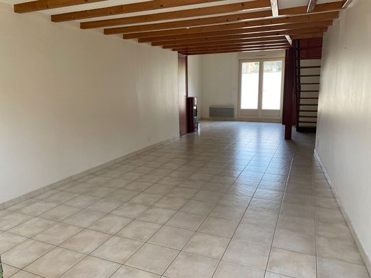 Location maison 3 pièces, 91.66m², Les Herbiers - Photo 1
