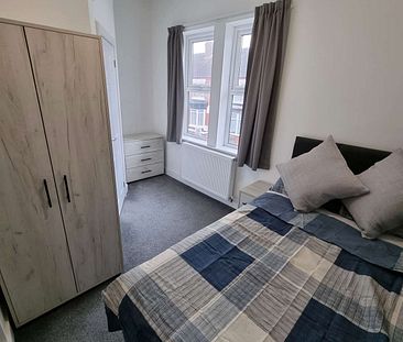 5 Bed full Ensuite HMO - Photo 1