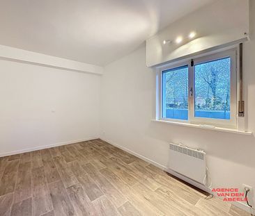 Gelijkvloers appartement met 2 slaapkamers, ruime garage en tuin - Photo 5