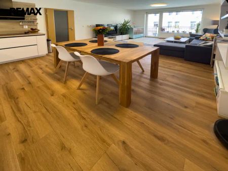 Pronájem bytu 3+kk a balkónem a garáží, 87 m - Fotografie 3