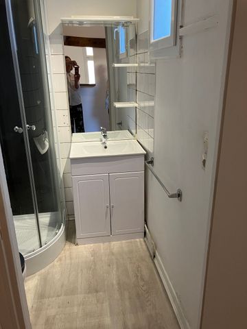 Location Appartement 1 pièce 21m² NARBONNE 11100 - Photo 5