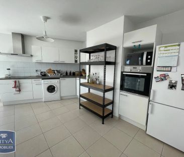 Appartement à louer 4 pièces 77.98m² - Photo 3